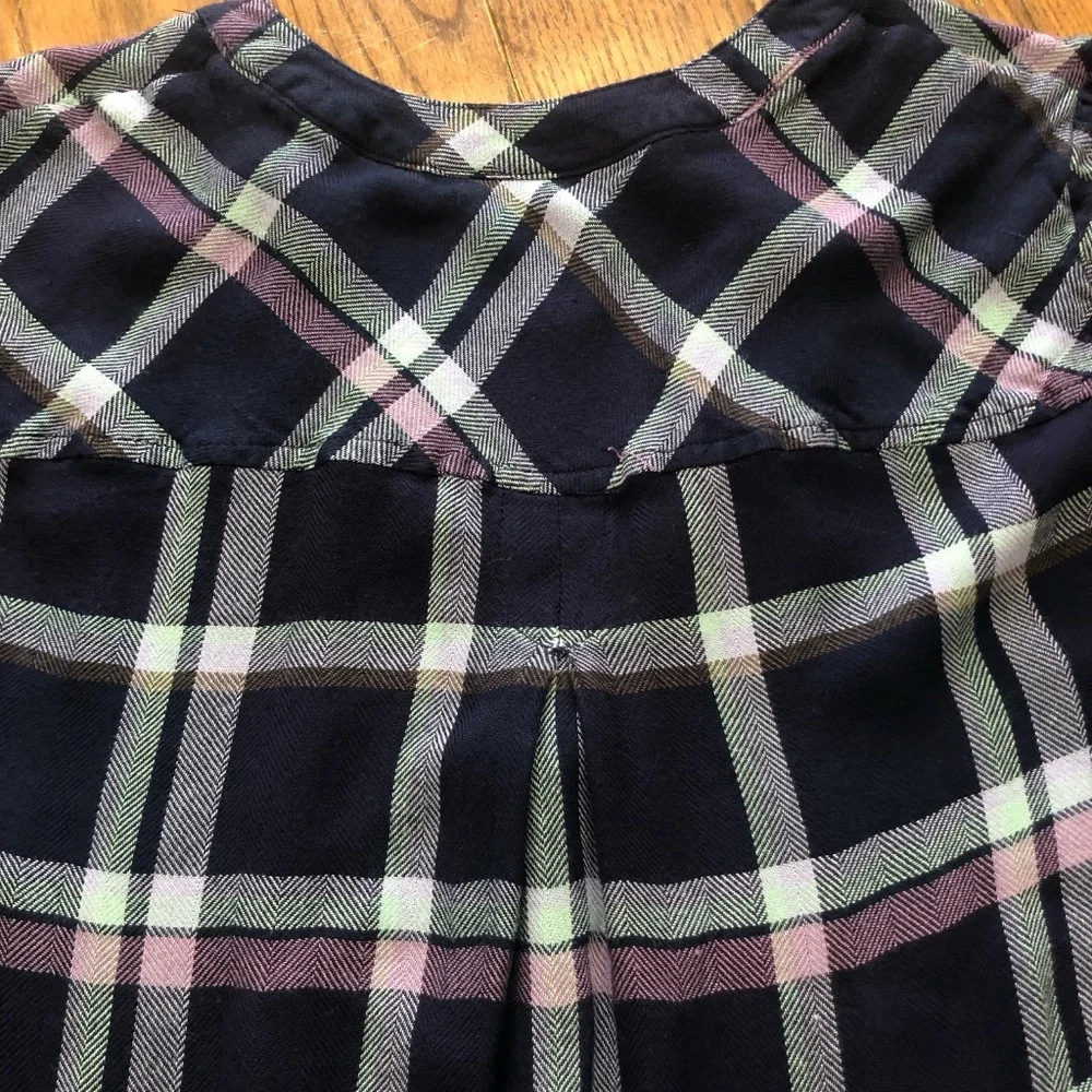 NY&C Semi Sheer tunic blouse - Picture 3 of 9